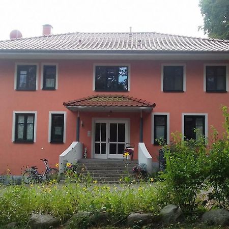 Fewo 1 Waren Mueritz - Haus Buchen Am Tiefwarensee - 1 Zi ภายนอก รูปภาพ