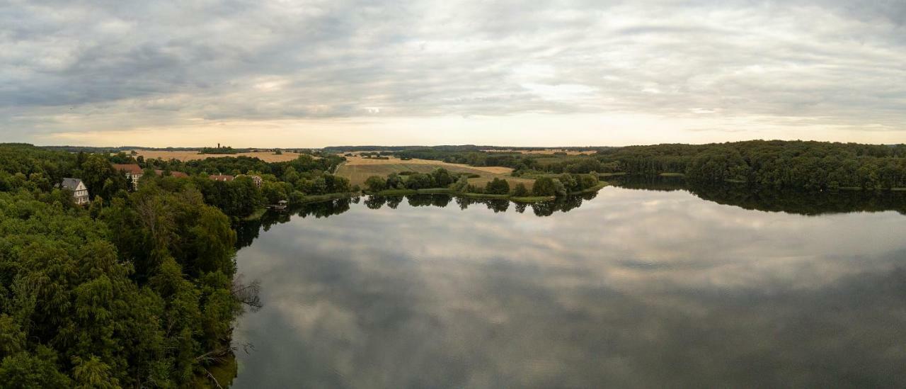 Fewo 1 Waren Mueritz - Haus Buchen Am Tiefwarensee - 1 Zi ภายนอก รูปภาพ